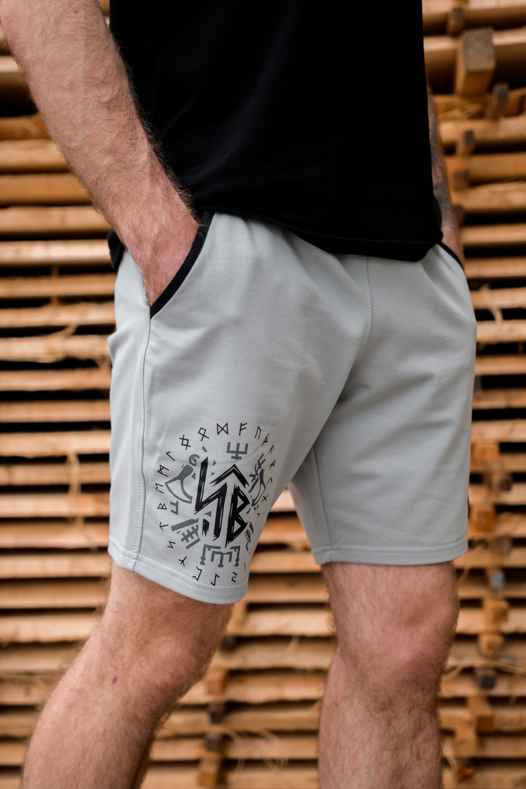 Shorts Runic Logo